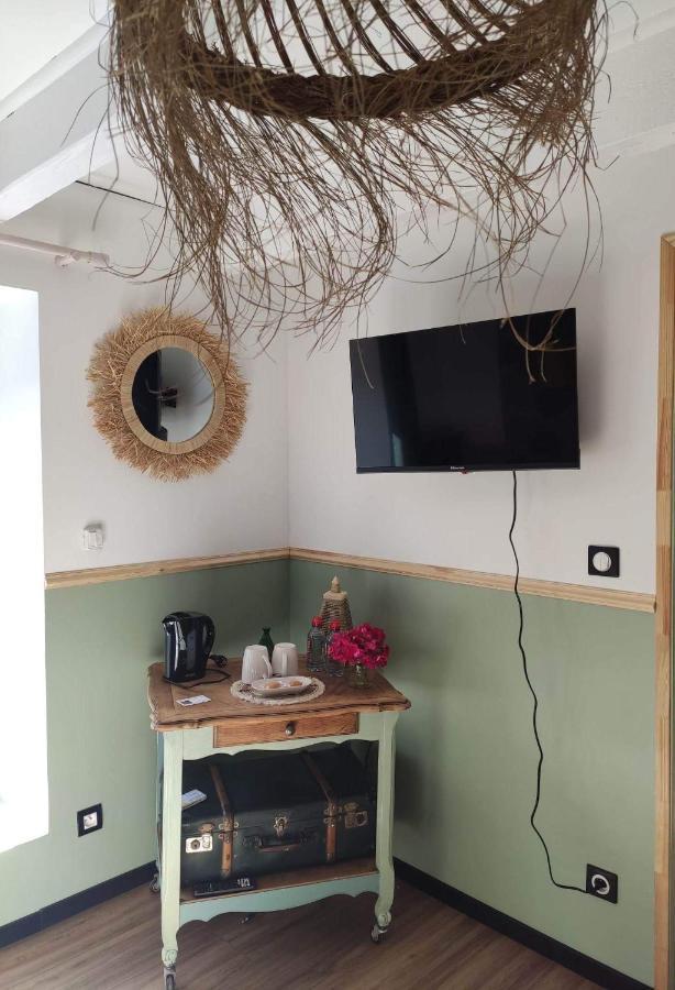 Chez Trotro Apartment Saint-Pierre-de-Plesguen Екстериор снимка