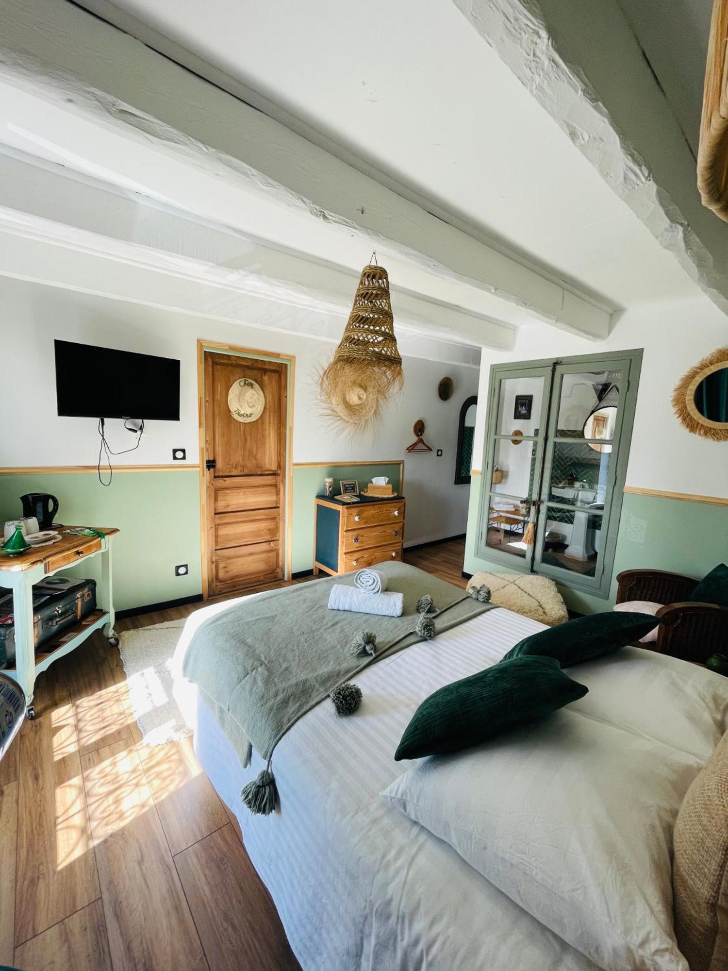Chez Trotro Apartment Saint-Pierre-de-Plesguen Екстериор снимка