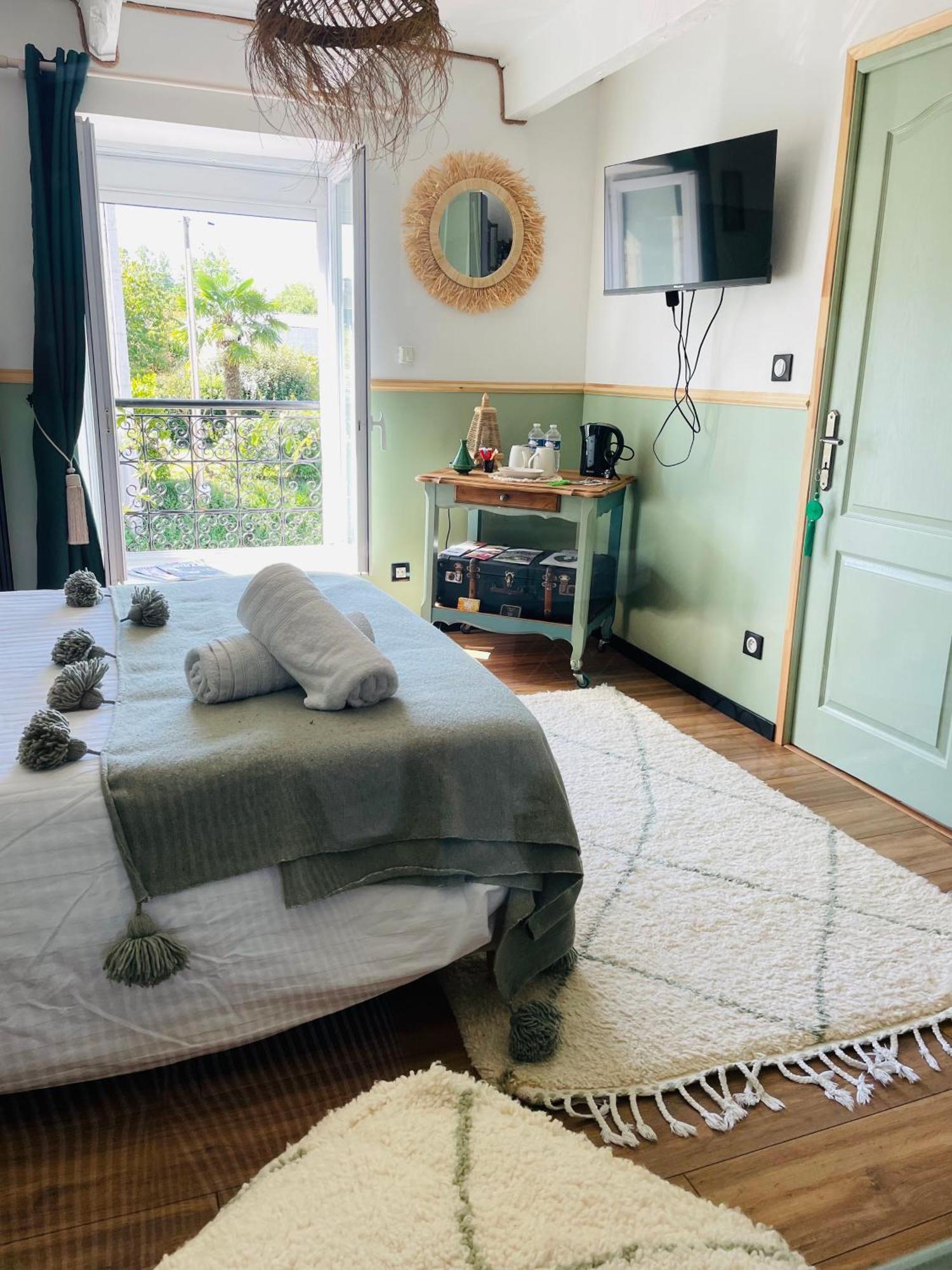 Chez Trotro Apartment Saint-Pierre-de-Plesguen Екстериор снимка